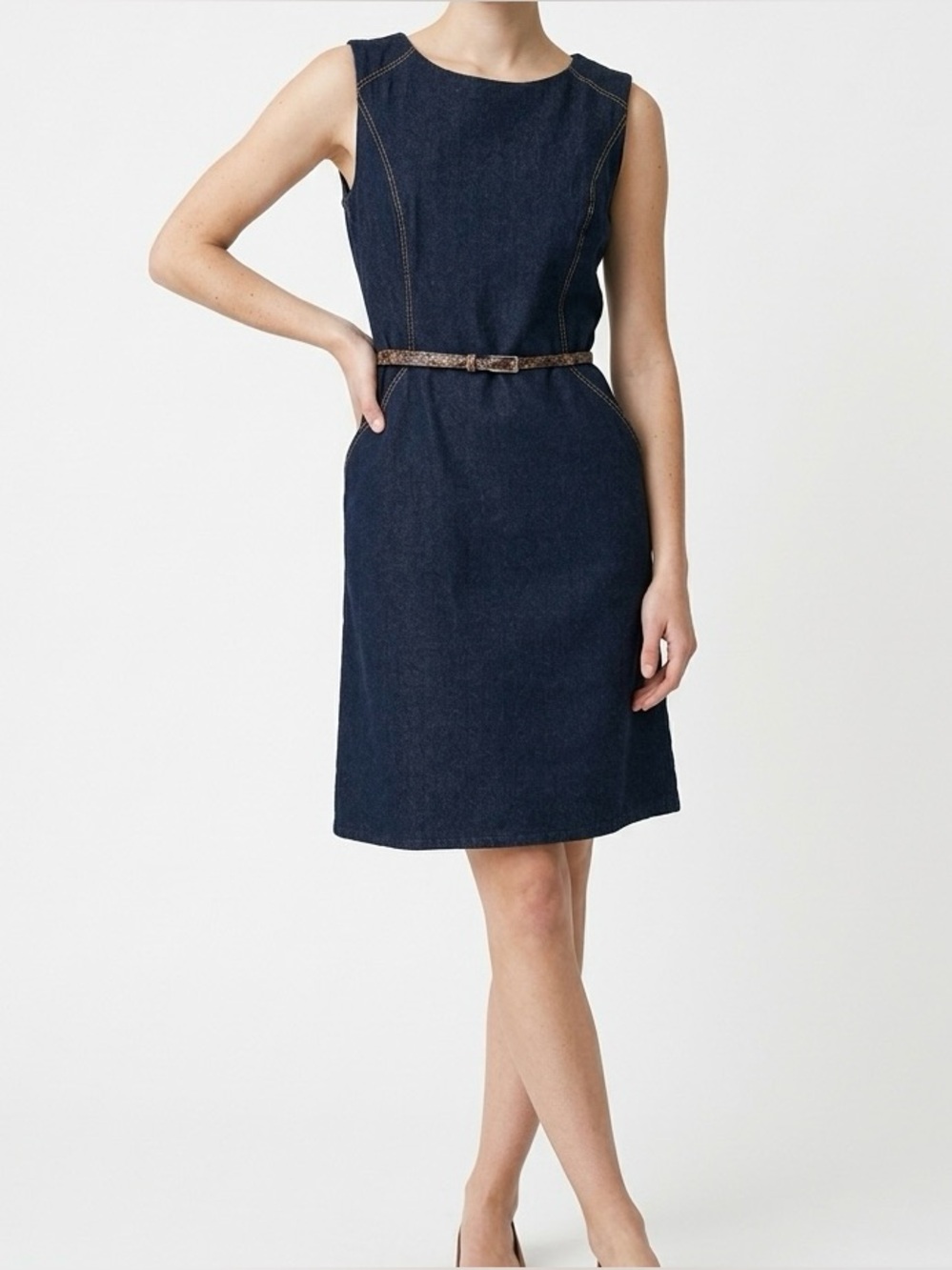 Sandra Darren Blue Denim Sleeveless Belted Sheath Dress Size 10 Pockets Zip